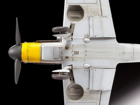 Фото Сборная модель ZVEZDA Немецкий истребитель Мессершмитт BF-109G6, 1/48 | Инномарт