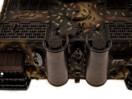 Фото Р/У танк Torro Sturmtiger Panzer 1/16 2.4G, зеленый, ИК-пушка | Инномарт