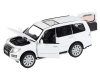 Фото Машина "АВТОПАНОРАМА" Mitsubishi Pajero 4WD Tubro, белый, 1/33, свет, звук, в/к 17,5*13,5*9 см | Инномарт