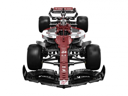 Фото Конструктор CaDA болид Alfa Romeo F1 Team ORLEN C42 1/8 (1868 деталей) | Инномарт